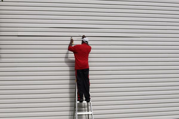 Loose Siding Repair in Wylie