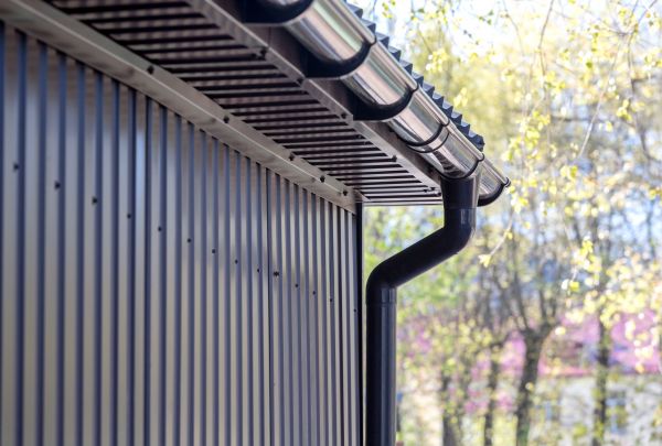 Sheet Metal Siding Repair in Wylie