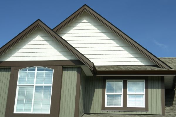 Cost of Vertical Vinyl Siding Repair in Wylie