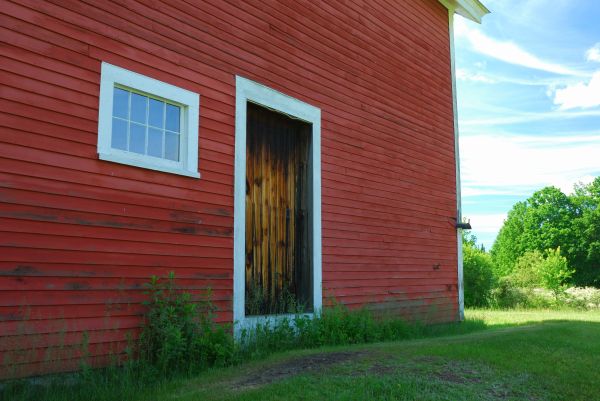 Wood Barn Siding Installation in Wylie